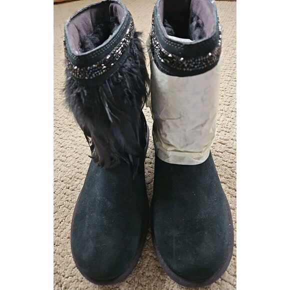 NEW UGG Black Suede Swarovski   Peacock Sheep Fur Lined Boots Sz 8 - Picture 6 of 11